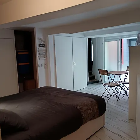 Spacieuse Et Moderne Avec Cuisine Et Salle De Bain Marseillan (Herault)